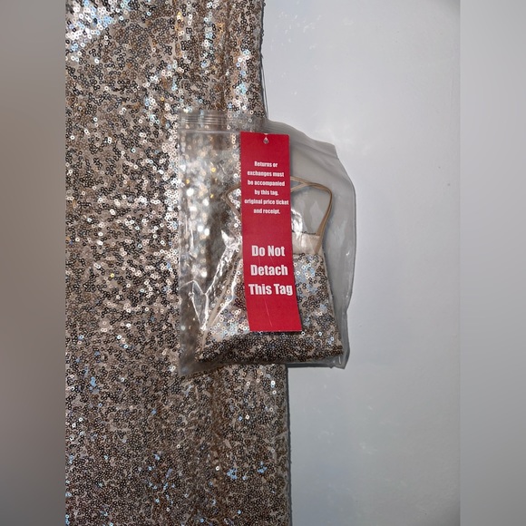 NWT! B. Smart Gold Sequin long formal dress size 7/8 - Picture 9 of 10